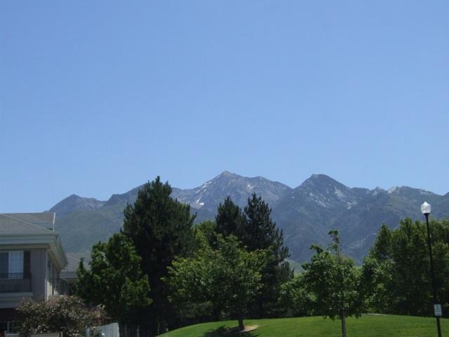 20076235031_scenery.jpg