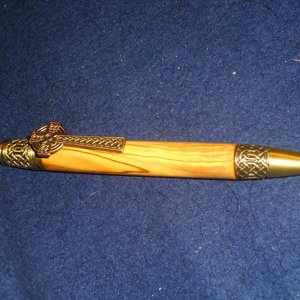 PSI Celtic Twist Pen