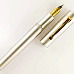 Custom Aluminum Two-Toned Fountain Pen