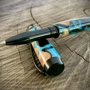 #0600 - Convertible Blue Hybrid Pen 2024-06-12 004 (2560x1918).jpg