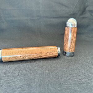 Artisan Cigar Holder Walnut2.jpg