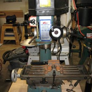 Bench top milling machine.