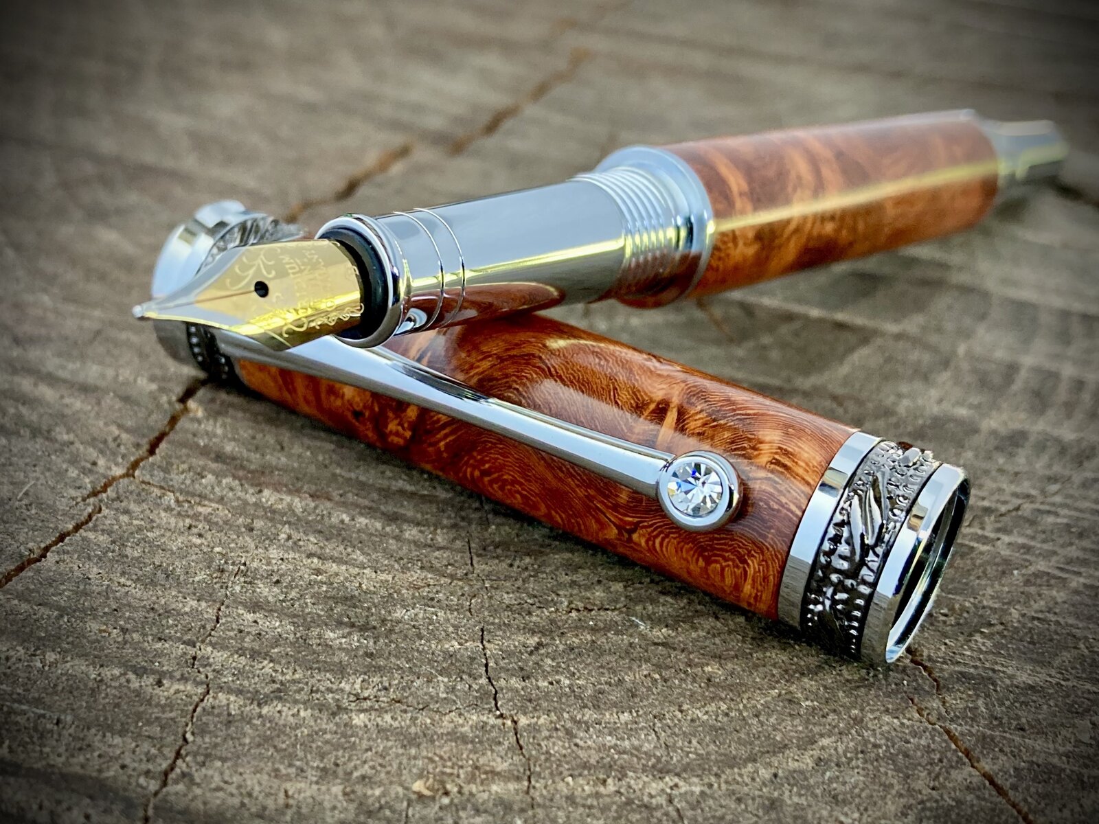 #0657 - Amboyna Burl Fountain Pen 2024-08-26 008 (2560x1920).jpg