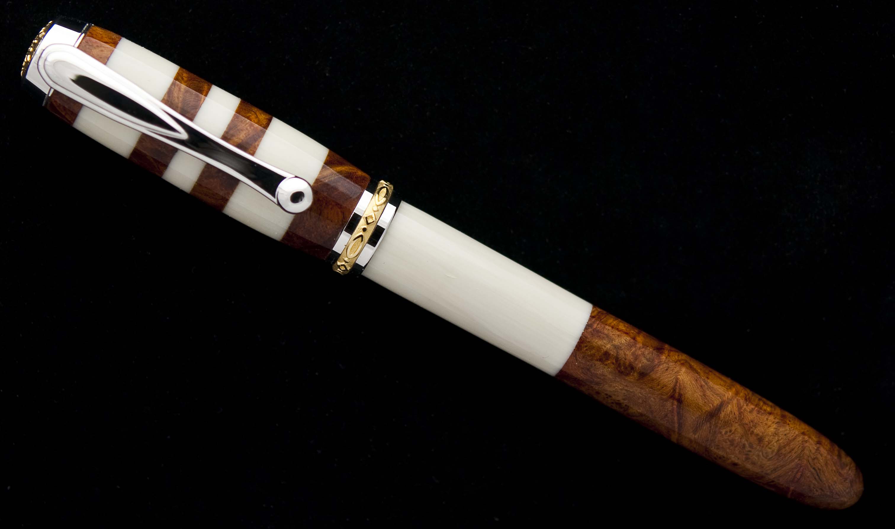 Alternate Ivory and Logwood Burl Jr. Statesman