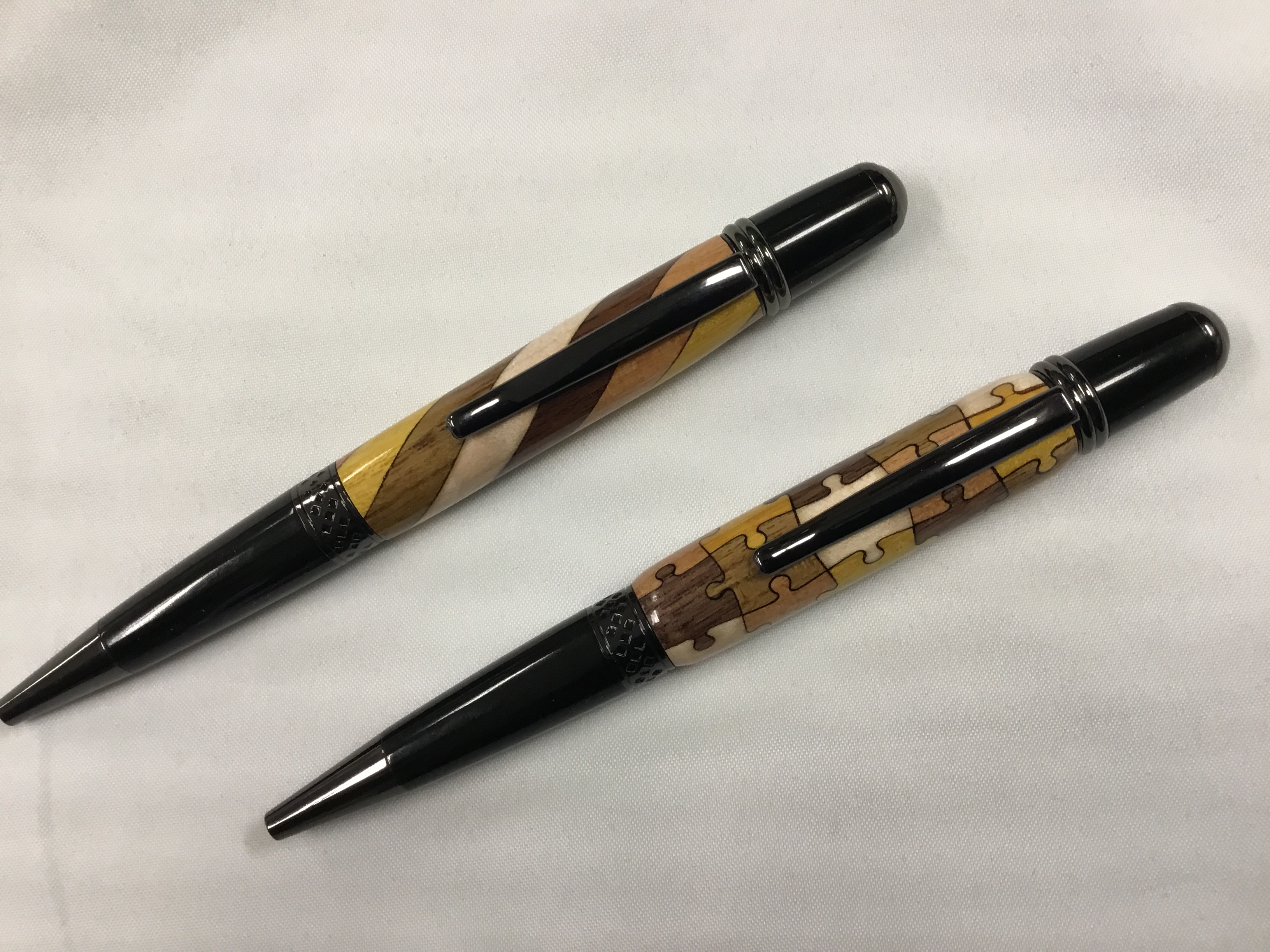 Belpre inlay pens