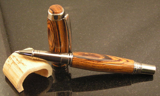 Bocote Black TI Jr. Gent