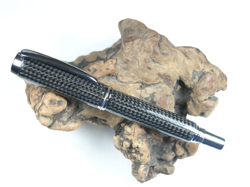 Carbon Fiber Gent Jr in Black TI