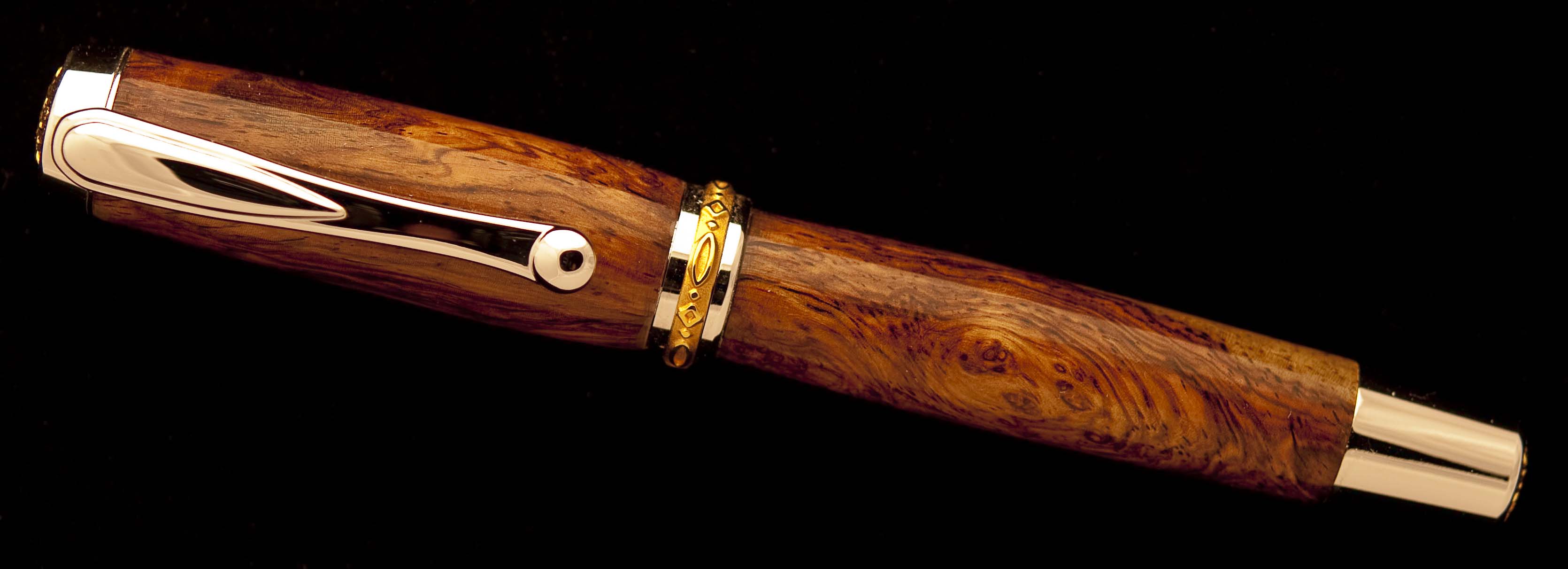 Honduran Rosewood Burl on Jr. Statesman