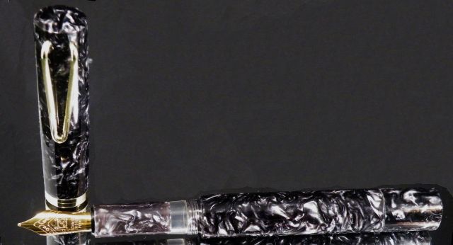 Piston filler Fountain pen