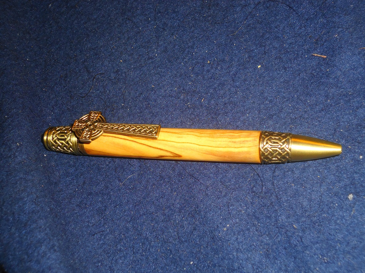 PSI Celtic Twist Pen