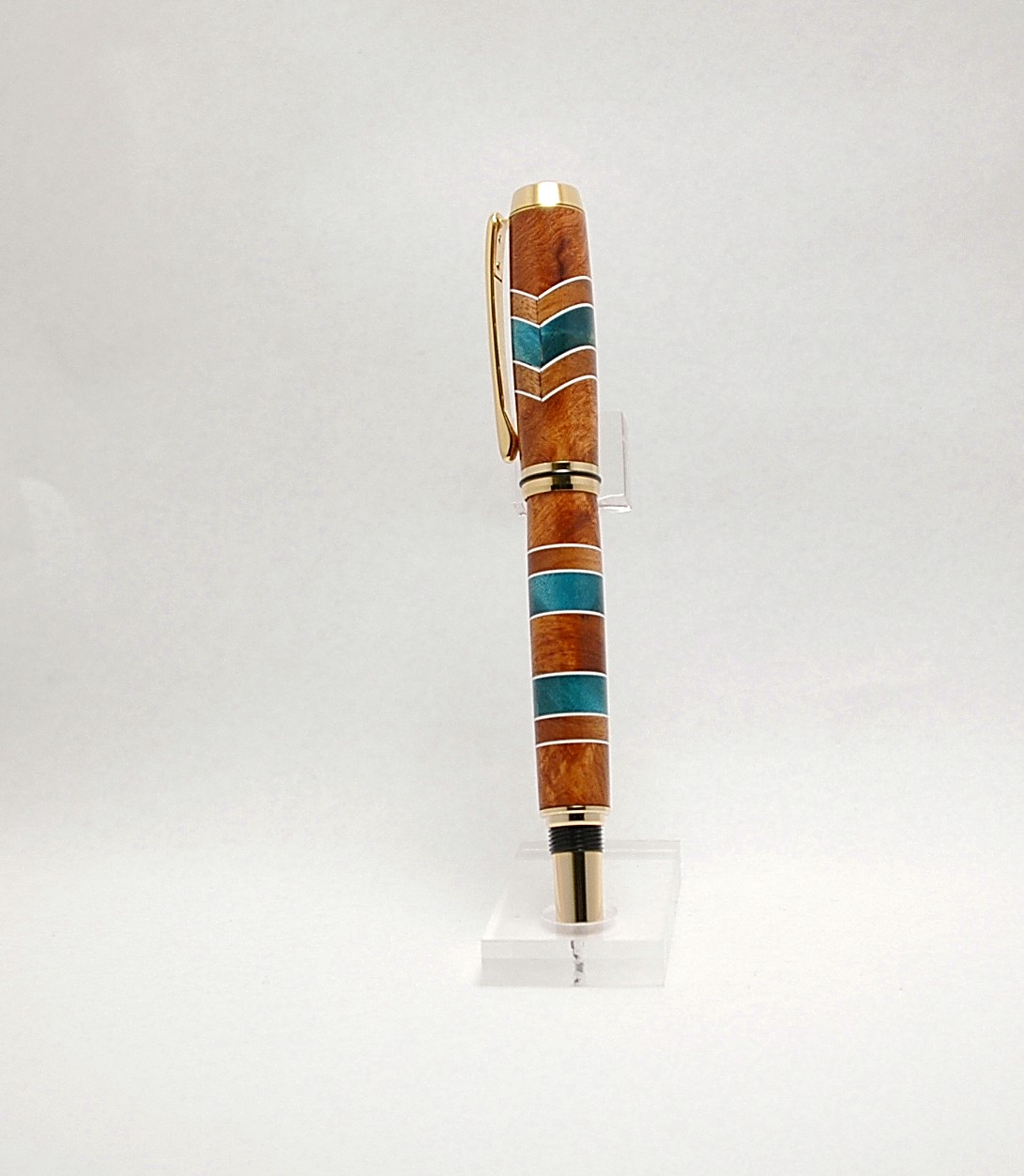 Segmented Navigator Pen