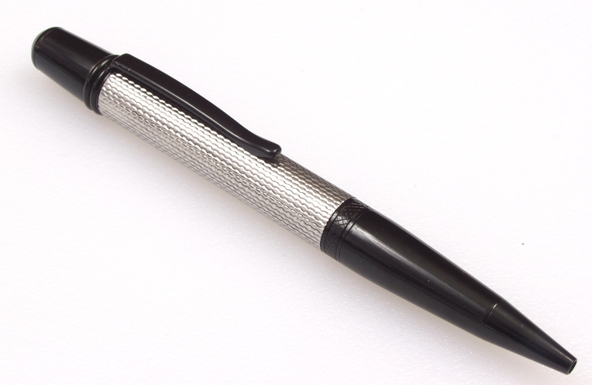 stainless straight line turned pen