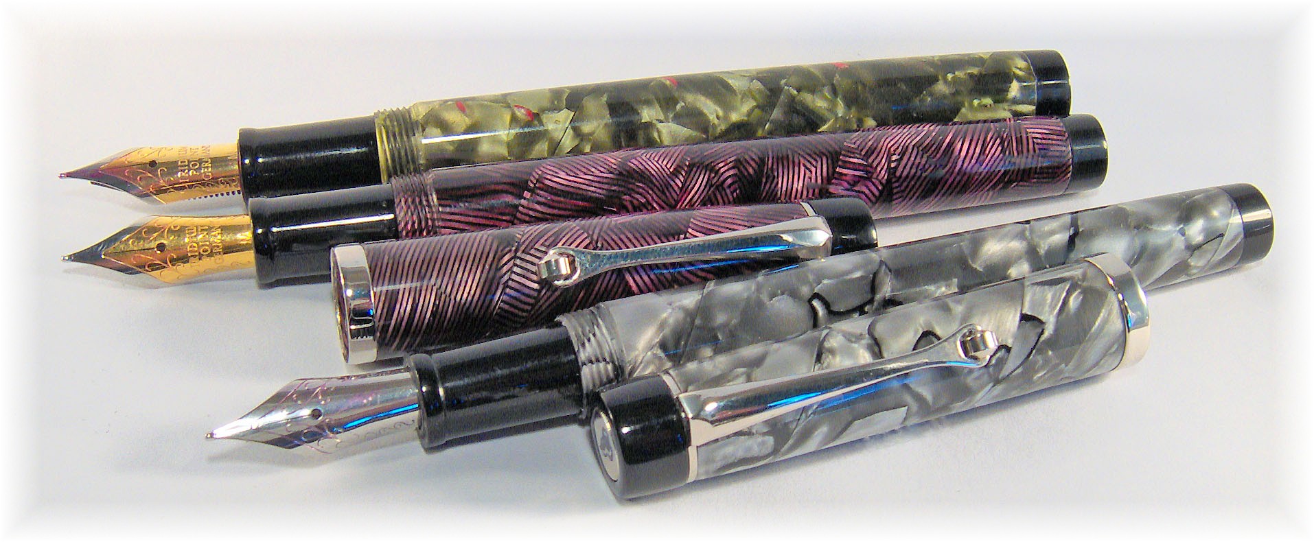 Worcester Regal II LE fountain pens